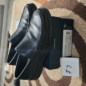 Cole Haan 8M black loafers